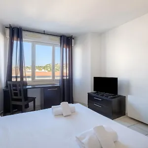 2* Apart-hotel Residhotel Festival